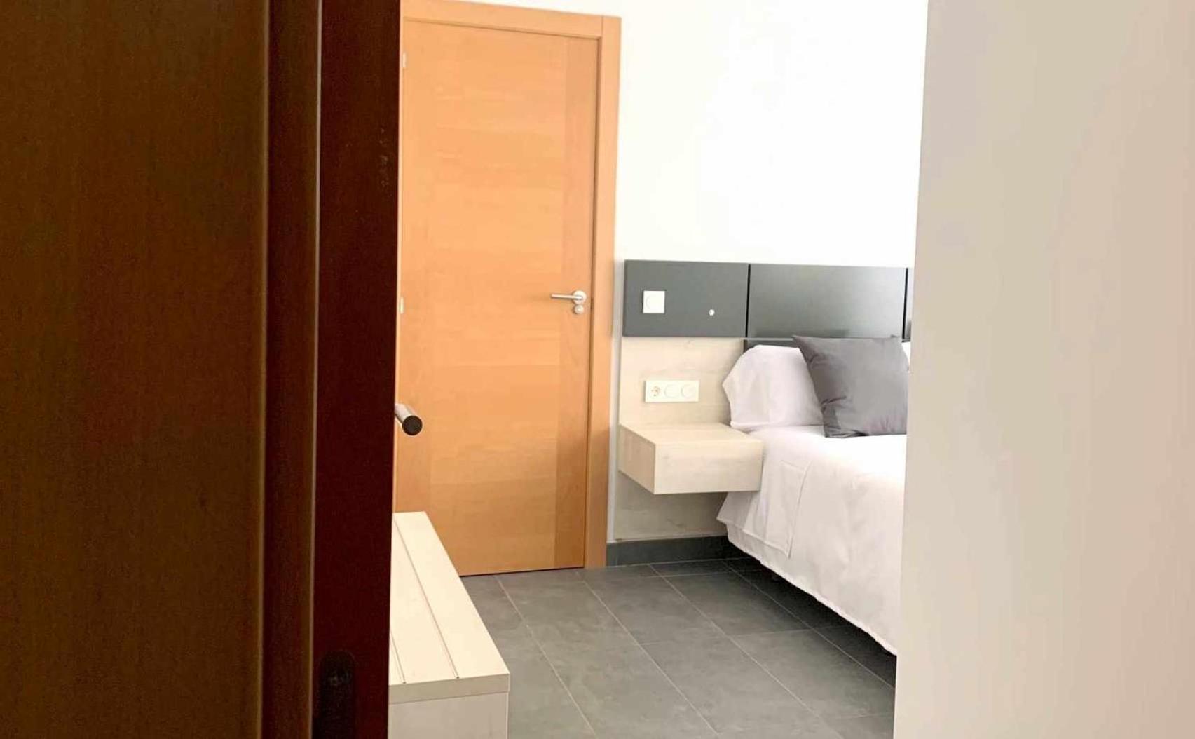 Apartamentos Ramón y Cajal Leão Exterior foto